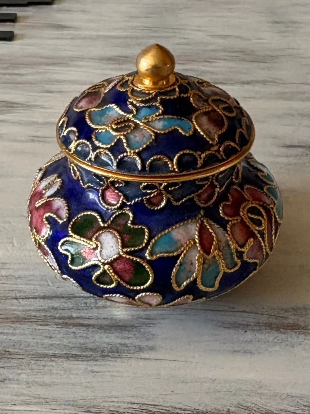 Vintage Chinese Cloisonné Enamel Trinket Box